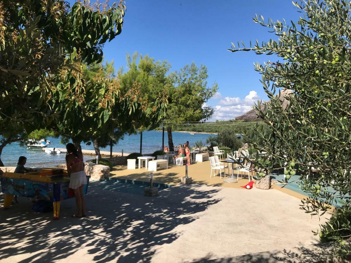 טיסנו Villa Pina Appartment Chantos מראה חיצוני תמונה